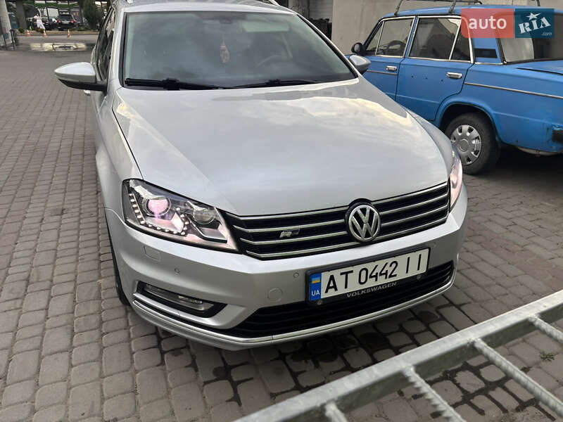 Універсал Volkswagen Passat 2013 в Івано-Франківську