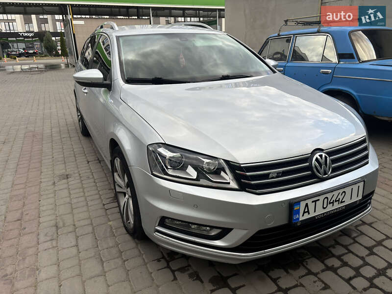 Універсал Volkswagen Passat 2013 в Івано-Франківську