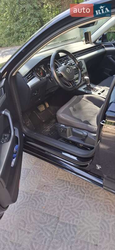 Универсал Volkswagen Passat 2016 в Тернополе