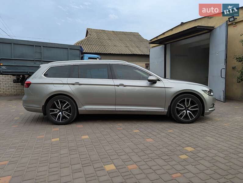 Универсал Volkswagen Passat 2017 в Вознесенске фото 6 Универсал Volkswagen Passat 2017 в Вознесенске