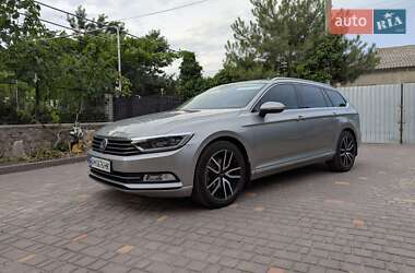 Универсал Volkswagen Passat 2017 в Доманевке