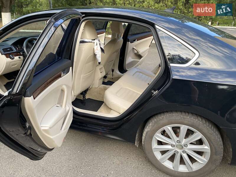 Седан Volkswagen Passat 2011 в Одессе фото 7 Седан Volkswagen Passat 2011 в Одессе