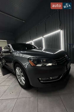 Седан Volkswagen Passat 2012 в Одессе