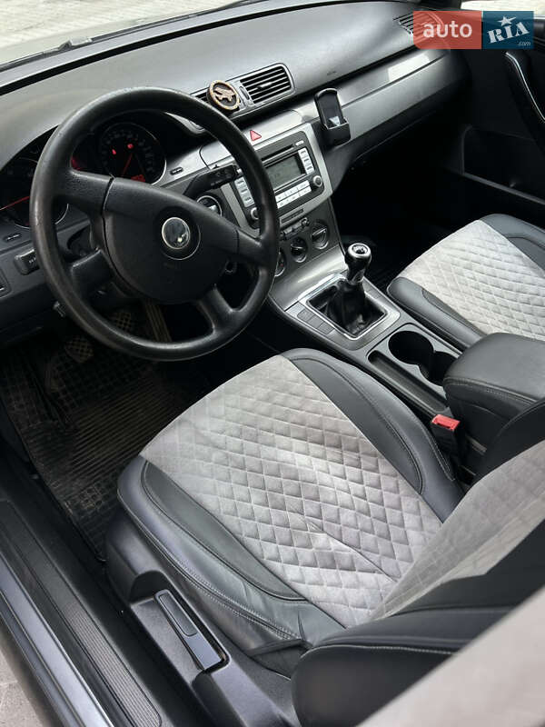 Універсал Volkswagen Passat 2005 в Тернополі