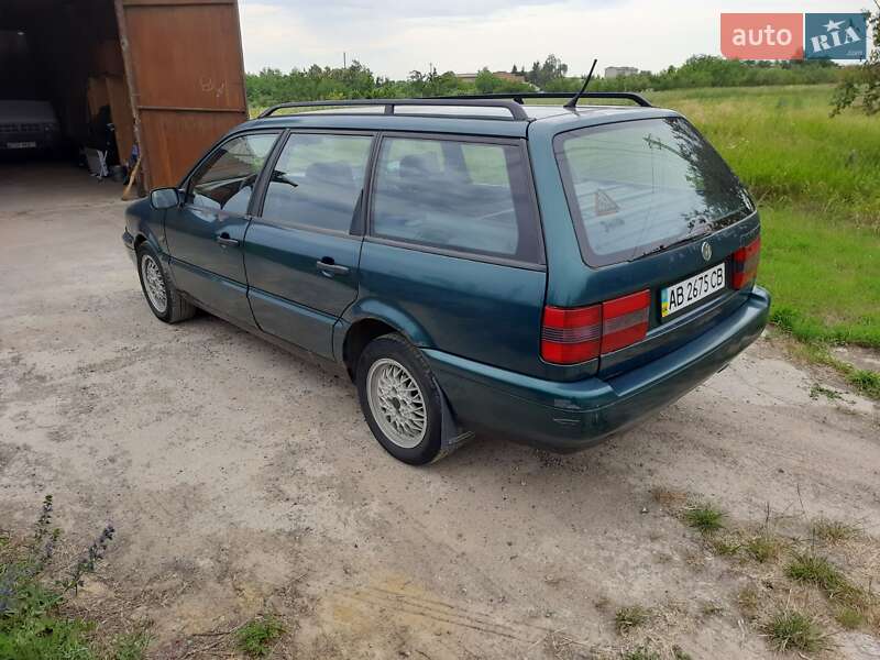 Универсал Volkswagen Passat 1996 в Мурованых Куриловцах