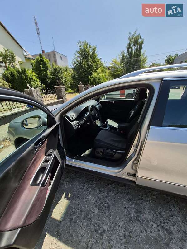 Универсал Volkswagen Passat 2006 в Ужгороде