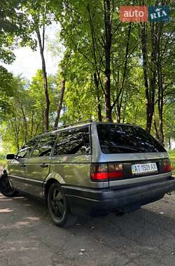 Універсал Volkswagen Passat 1993 в Калуші