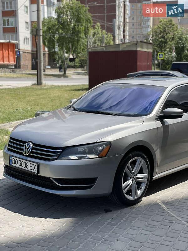 Седан Volkswagen Passat 2013 в Тернополі