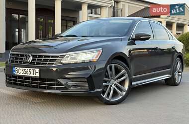Седан Volkswagen Passat 2017 в Стрые