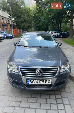 Универсал Volkswagen Passat 2010 в Львове