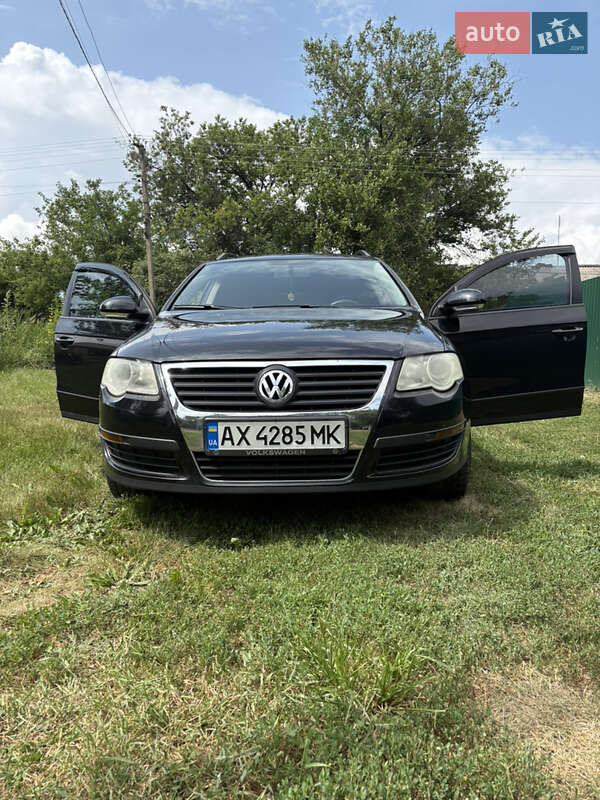 Універсал Volkswagen Passat 2007 в Харкові