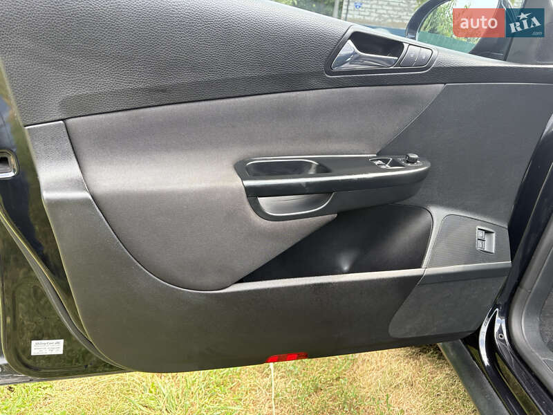 Універсал Volkswagen Passat 2007 в Харкові