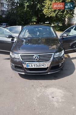 Седан Volkswagen Passat 2007 в Києві