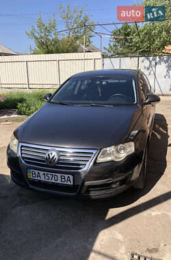 Седан Volkswagen Passat 2008 в Кропивницькому