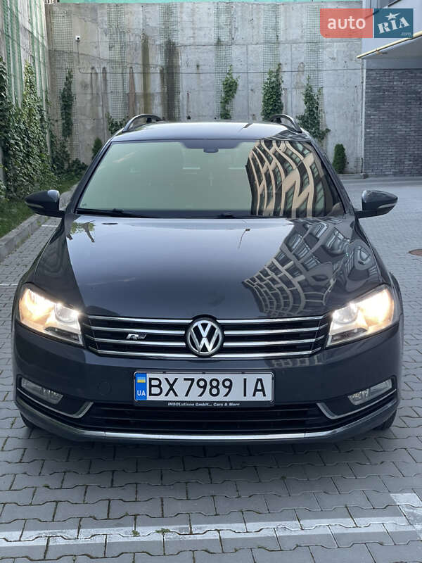 Универсал Volkswagen Passat 2012 в 