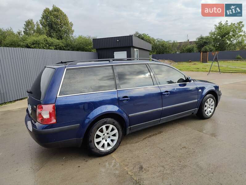 Універсал Volkswagen Passat 2003 в Житомирі