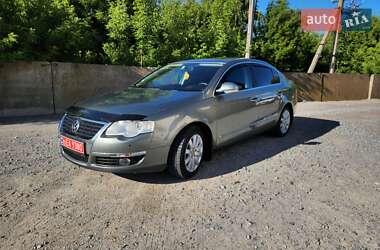 Седан Volkswagen Passat 2009 в Дубно