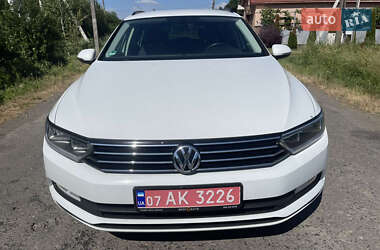 Универсал Volkswagen Passat 2016 в Мукачево