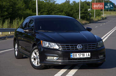 Седан Volkswagen Passat 2016 в Хмельницькому