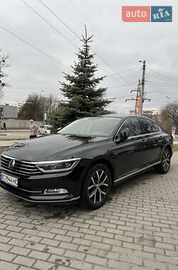 Седан Volkswagen Passat 2018 в Львові