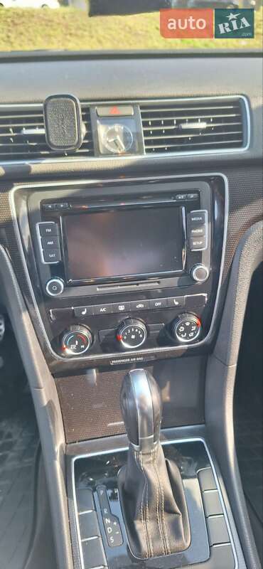 Седан Volkswagen Passat 2014 в Киеве фото 8 Седан Volkswagen Passat 2014 в Киеве