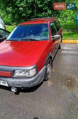 Универсал Volkswagen Passat 1989 в 