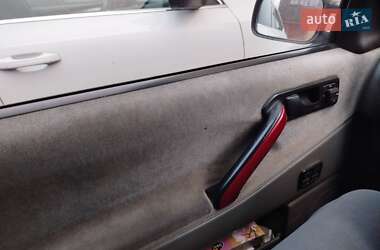 Универсал Volkswagen Passat 1989 в 