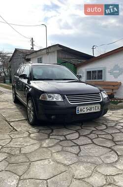 Універсал Volkswagen Passat 2003 в Олиці