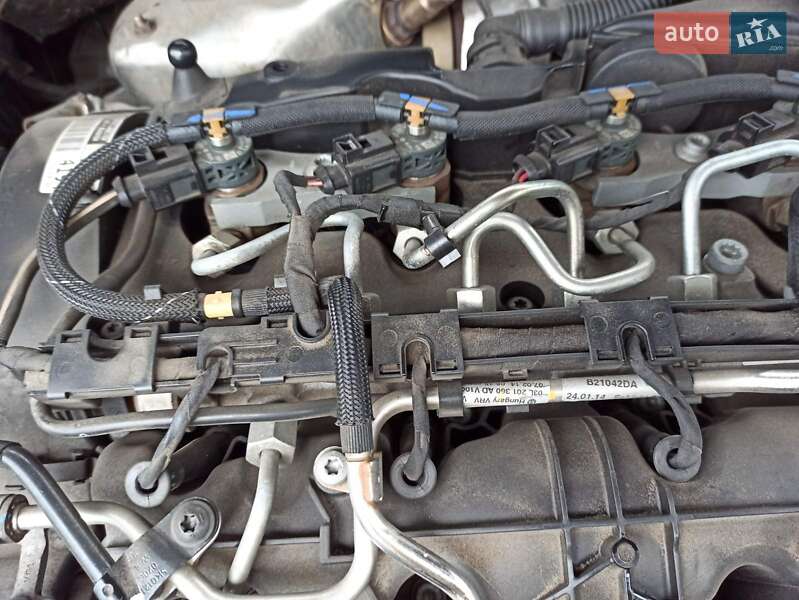 Универсал Volkswagen Passat 2014 в Тернополе