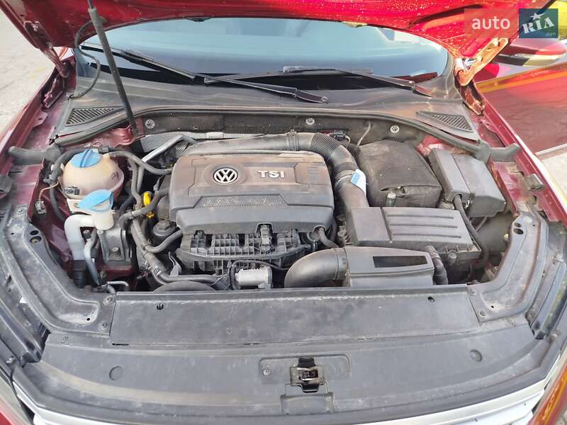 Седан Volkswagen Passat 2016 в Кагарлику