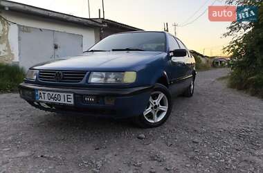 Седан Volkswagen Passat 1996 в Ивано-Франковске