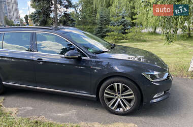Универсал Volkswagen Passat 2017 в 