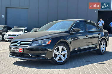 Седан Volkswagen Passat 2012 в Львове