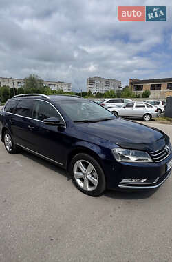 Универсал Volkswagen Passat 2012 в 