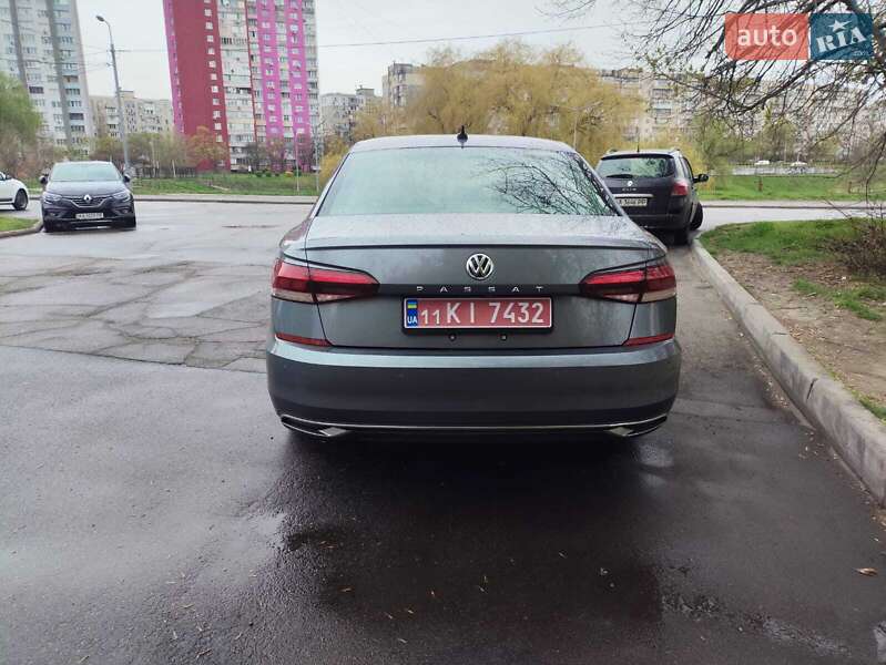 Седан Volkswagen Passat 2020 в Києві