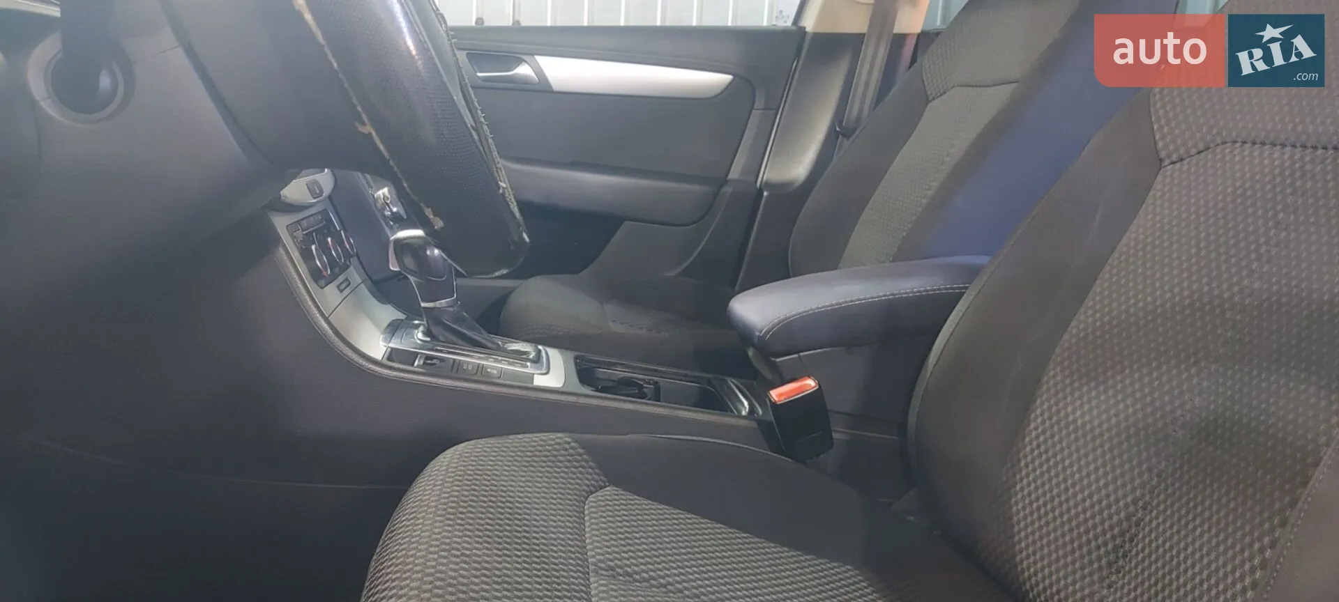 2012 Volkswagen Passat - мініатюра 8