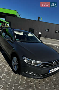 Универсал Volkswagen Passat 2016 в Стрые