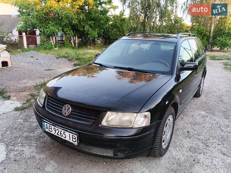 Универсал Volkswagen Passat 1999 в Ильинцах