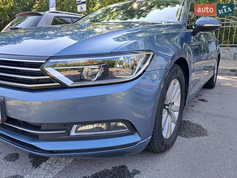 Универсал Volkswagen Passat 2017 в Полтаве фото 9 Универсал Volkswagen Passat 2017 в Полтаве