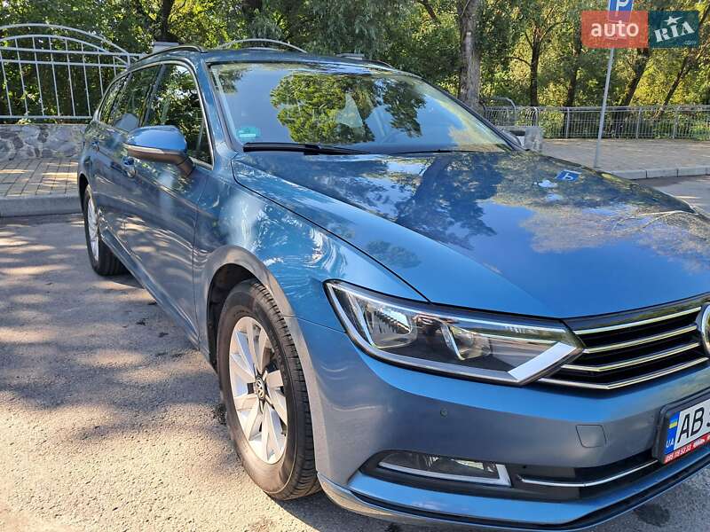 Универсал Volkswagen Passat 2017 в Полтаве фото 3 Универсал Volkswagen Passat 2017 в Полтаве