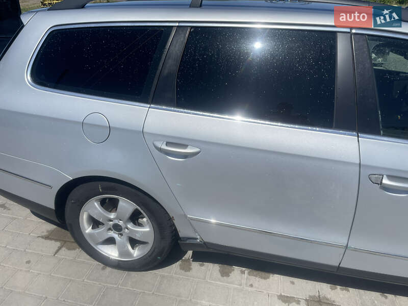 Универсал Volkswagen Passat 2006 в Львове