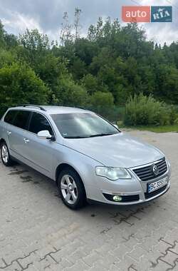 Универсал Volkswagen Passat 2010 в Самборе