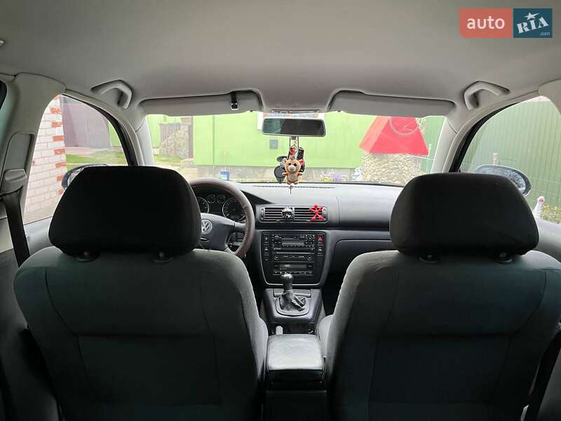 Универсал Volkswagen Passat 2004 в Львове