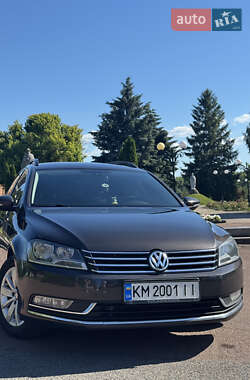 Универсал Volkswagen Passat 2011 в 