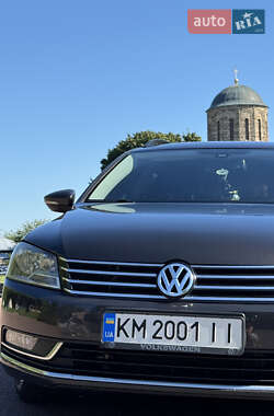 Универсал Volkswagen Passat 2011 в 