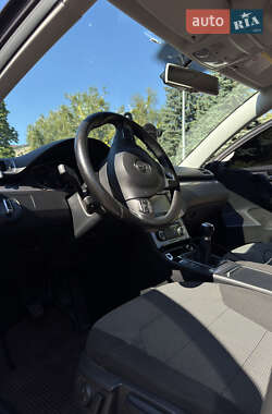 Универсал Volkswagen Passat 2011 в 