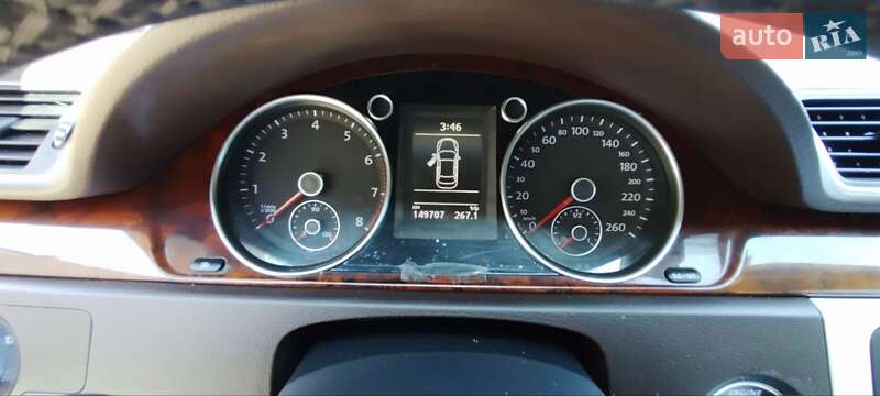 Седан Volkswagen Passat 2012 в Тульчині