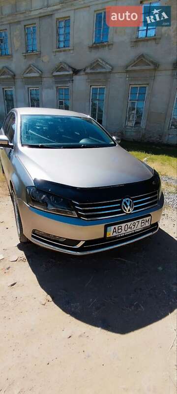 Volkswagen Passat 2012 Volkswagen Passat 2012