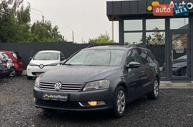 Универсал Volkswagen Passat 2012 в Луцке