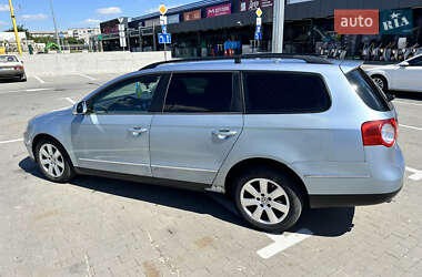 Універсал Volkswagen Passat 2008 в Первомайську